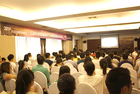 �Ƅ�(d��ng)��(li��n)�I�N���(hu��)